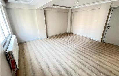 C21 BAL'DAN ÇEVREYOLU CD. ÜZERİNDE FIRSAT SATILIK 2+1 DAİRELER