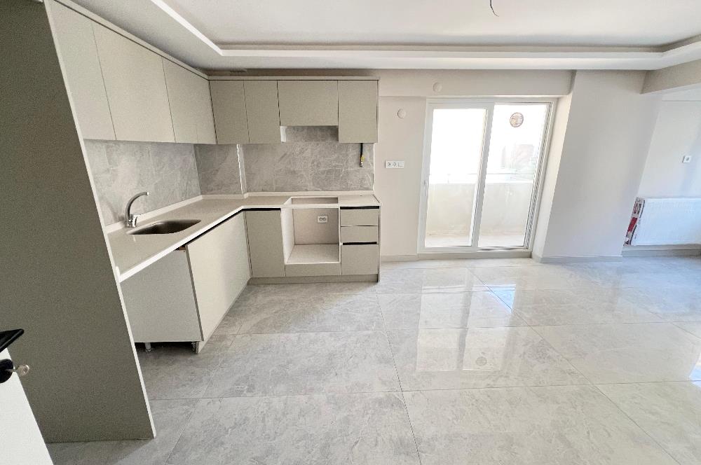 C21 BAL'DAN ÇEVREYOLU CD. ÜZERİNDE FIRSAT SATILIK 2+1 DAİRELER