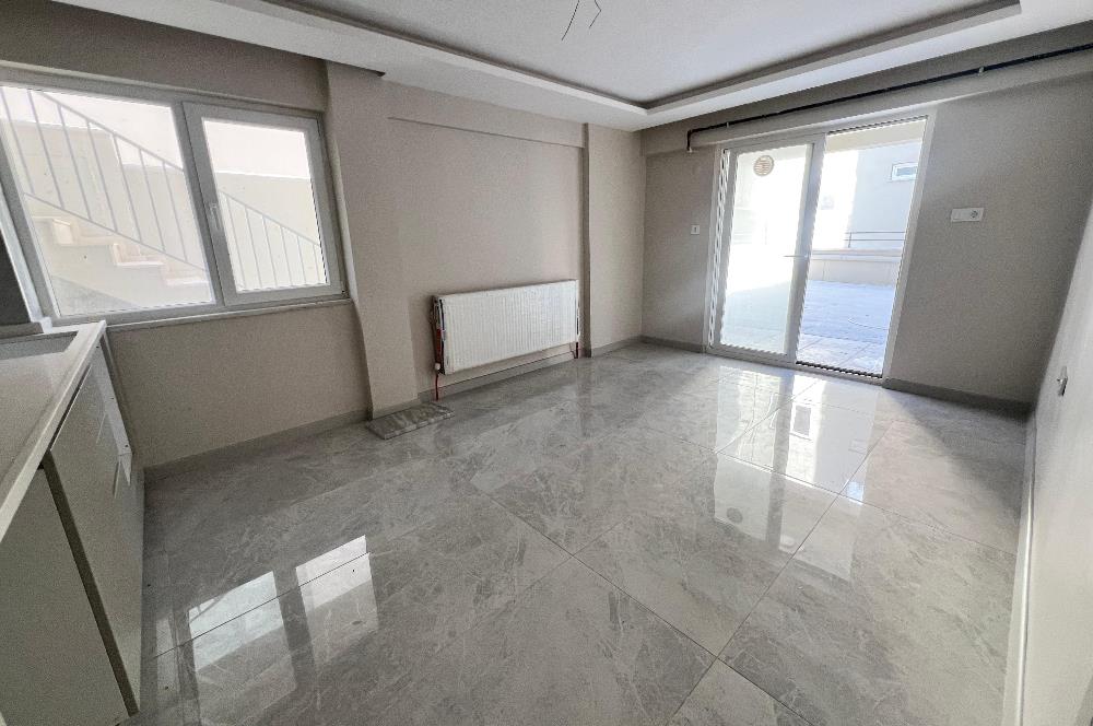 C21 BAL'DAN ÇEVREYOLU CD. ÜZERİNDE FIRSAT SATILIK 2+1 DAİRELER