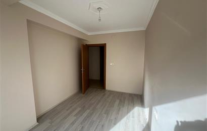 CENTURY21 VİZYON'DAN ÇAMLICA'DA SATILIK 2+1 DAİRE