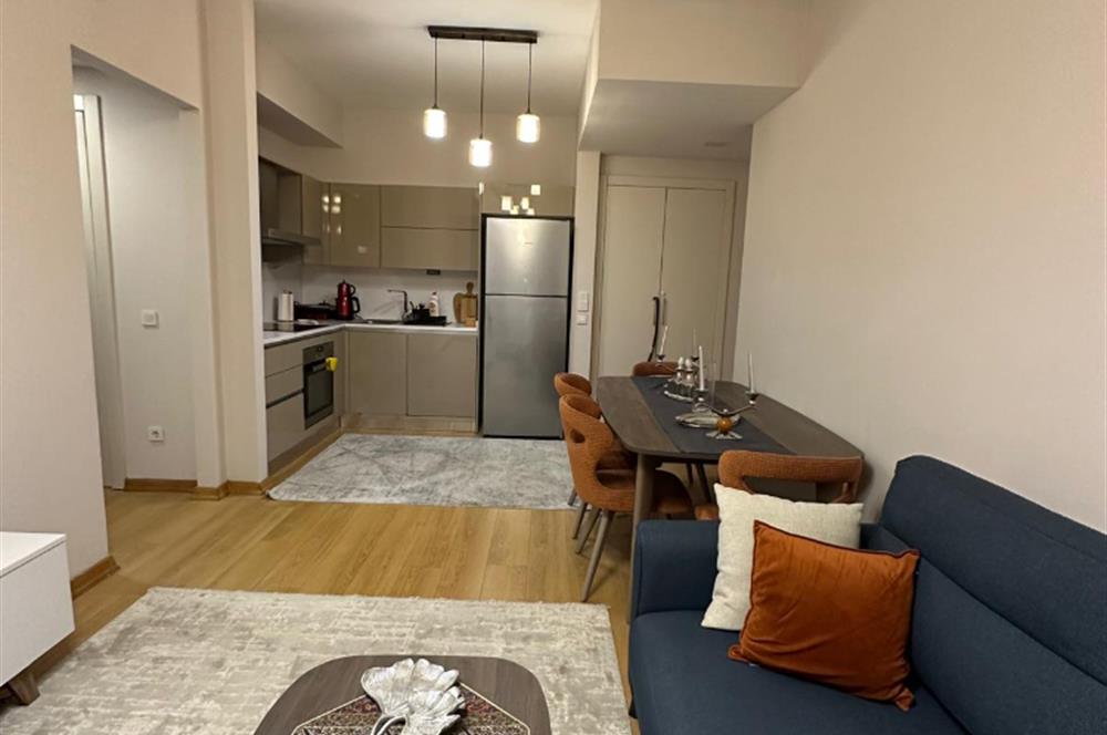 C21 ROOF'dan BAYSAŞ 1.ETAP FULL EŞYALI 52M2 NET 1+1 KİRALIK