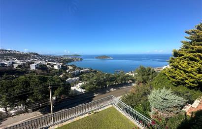 Bodrum Yalıkavak Plajlı Site Deniz Manzaralı Satılık Villa