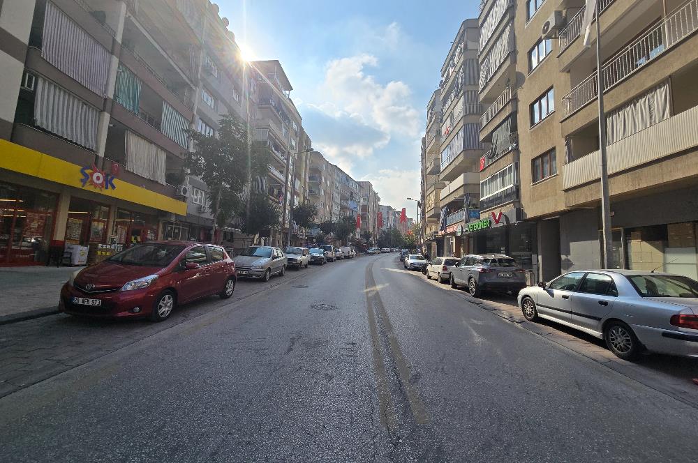 Fesleğen Mahallesi Emek Caddesi Üzerinde 190,00 m² 4+1 Daire...
