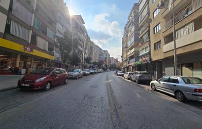 Fesleğen Mahallesi Emek Caddesi Üzerinde 190,00 m² 4+1 Daire...
