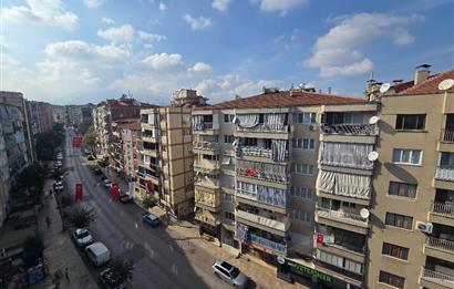 Fesleğen Mahallesi Emek Caddesi Üzerinde 190,00 m² 4+1 Daire...