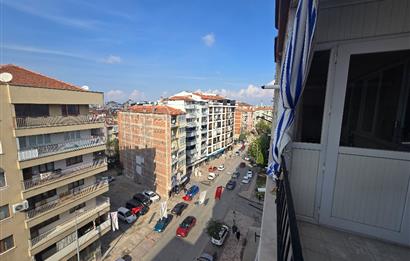 Fesleğen Mahallesi Emek Caddesi Üzerinde 190,00 m² 4+1 Daire...