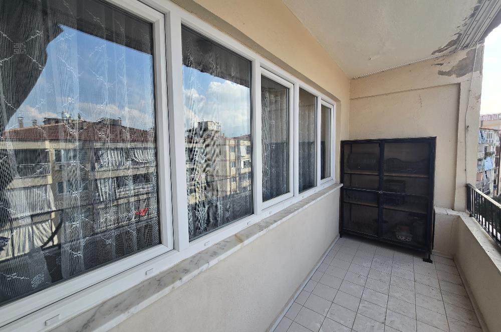 Fesleğen Mahallesi Emek Caddesi Üzerinde 190,00 m² 4+1 Daire...