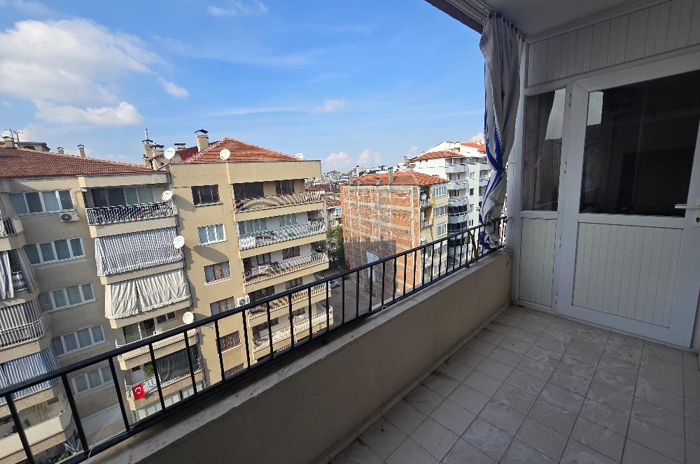 Fesleğen Mahallesi Emek Caddesi Üzerinde 190,00 m² 4+1 Daire...