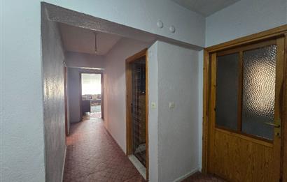 Fesleğen Mahallesi Emek Caddesi Üzerinde 190,00 m² 4+1 Daire...