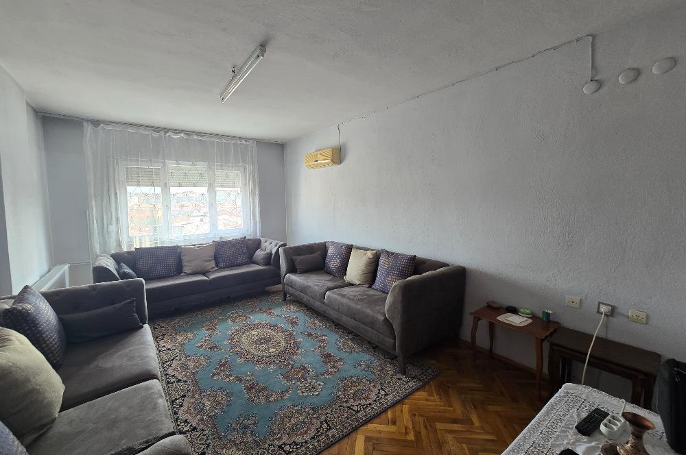 Fesleğen Mahallesi Emek Caddesi Üzerinde 190,00 m² 4+1 Daire...