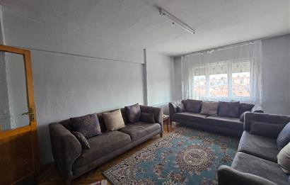 Fesleğen Mahallesi Emek Caddesi Üzerinde 190,00 m² 4+1 Daire...
