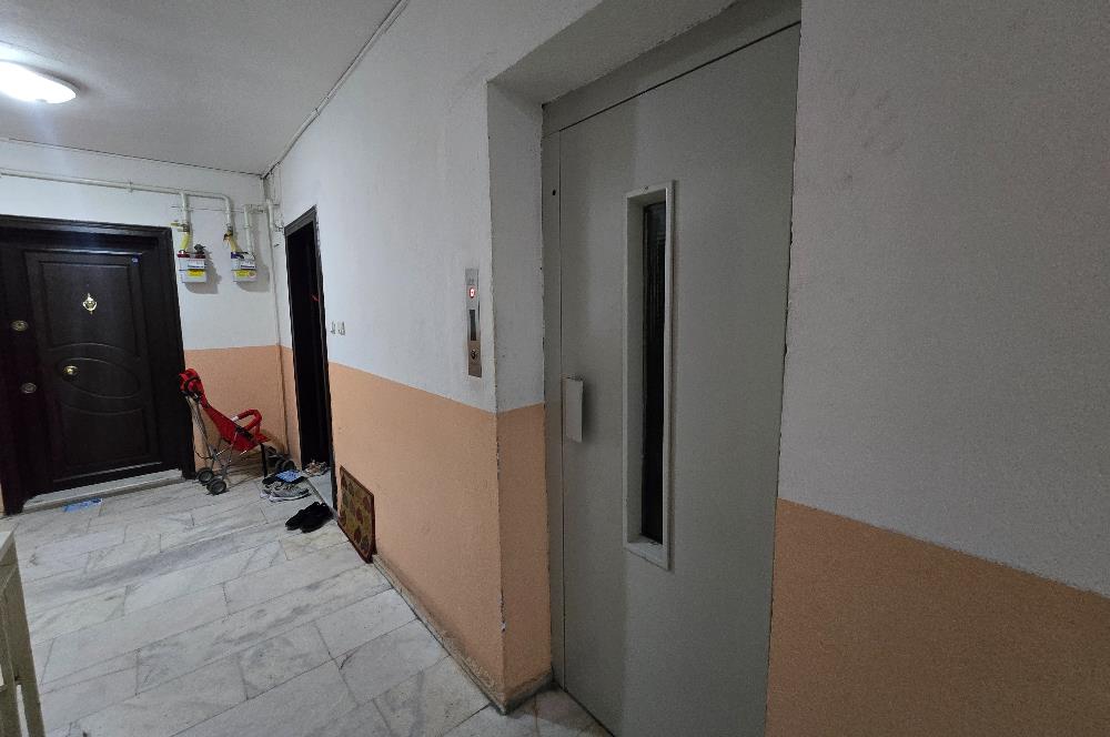 Fesleğen Mahallesi Emek Caddesi Üzerinde 190,00 m² 4+1 Daire...