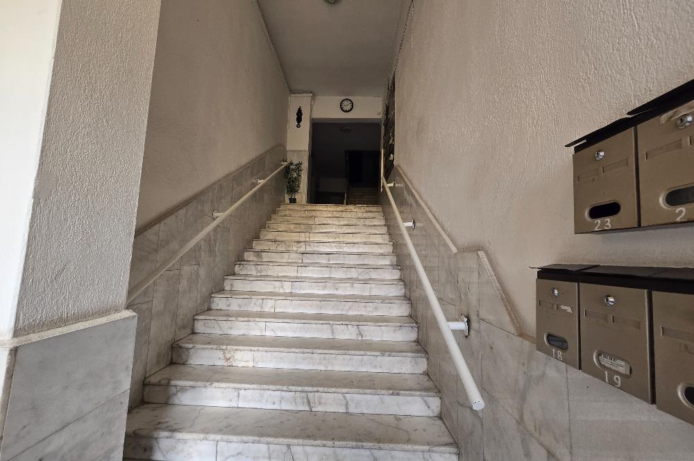 Fesleğen Mahallesi Emek Caddesi Üzerinde 190,00 m² 4+1 Daire...