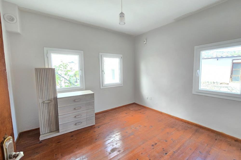 Gümüşlük Deniz Manzaralı  3+1 Kiralık Bahçe Kat