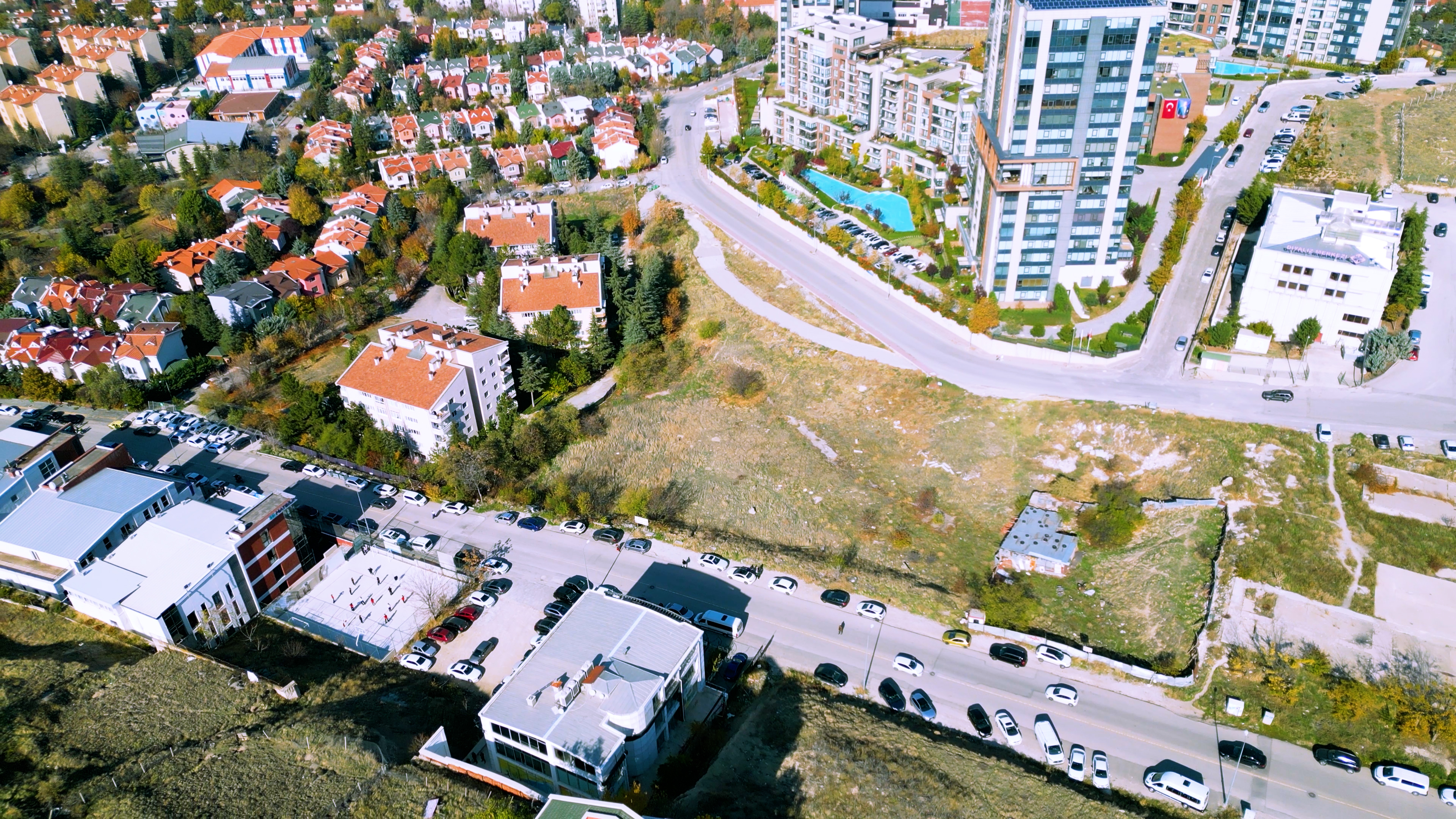 ÇANKAYA ÇAYYOLU MUTLUKENT TiCARİ ARSA PARSELLERİ