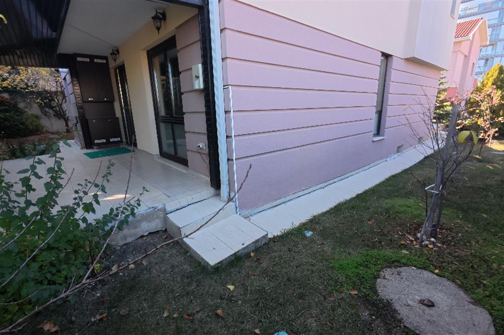 SİYASAL BAHÇEKENT SİTESİNDE 5+1 ŞÖMİNELİ LÜKS KİRALIK VİLLA