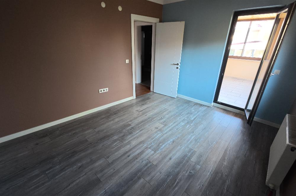 SİYASAL BAHÇEKENT SİTESİNDE 5+1 ŞÖMİNELİ LÜKS KİRALIK VİLLA