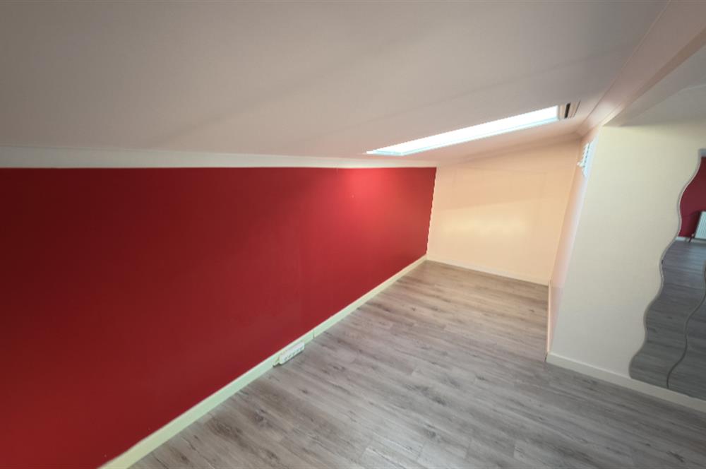 SİYASAL BAHÇEKENT SİTESİNDE 5+1 ŞÖMİNELİ LÜKS KİRALIK VİLLA