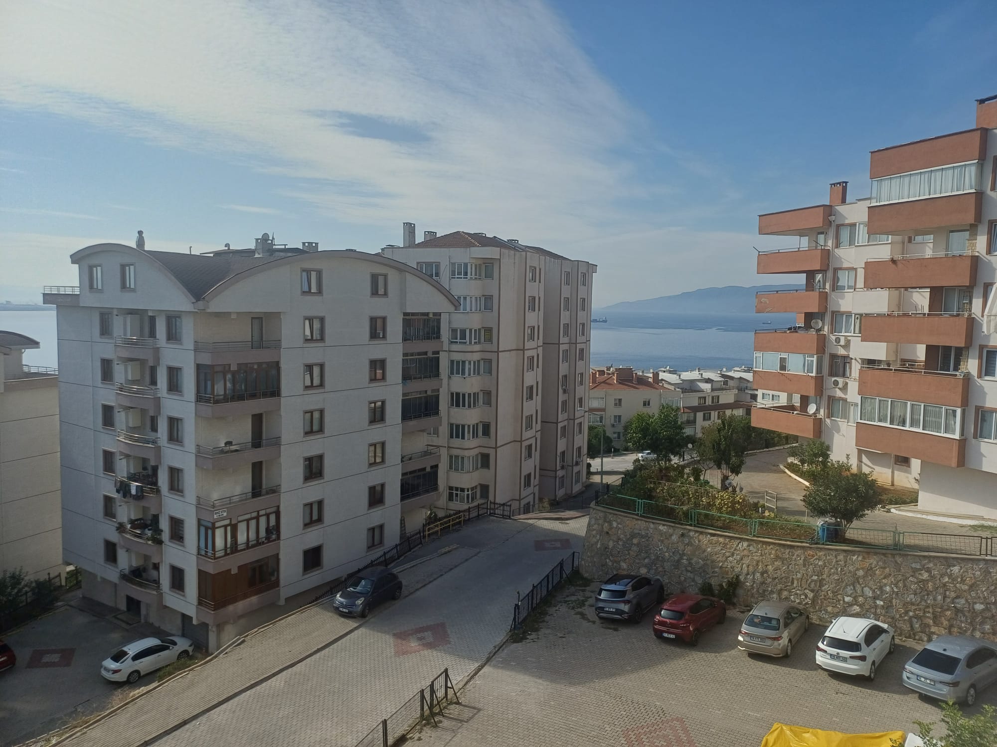 C21 Cius; Cumhuriyet'te Deniz Manzaralı Geniş 3+1 Satılık Fırsat