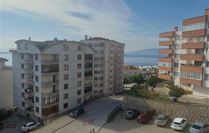 C21 Cius; Cumhuriyet'te Deniz Manzaralı Geniş 3+1 Satılık Fırsat