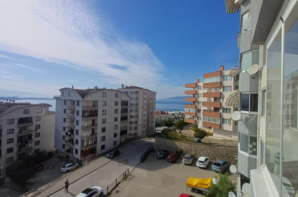 C21 Cius; Cumhuriyet'te Deniz Manzaralı Geniş 3+1 Satılık Fırsat