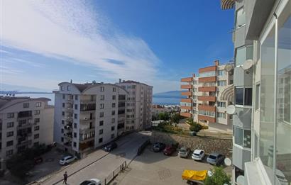 C21 Cius; Cumhuriyet'te Deniz Manzaralı Geniş 3+1 Satılık Fırsat