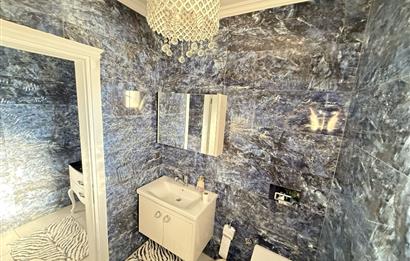 Gümüşlükte 5+1 250 m2 Eşyasız Kiralık Daire