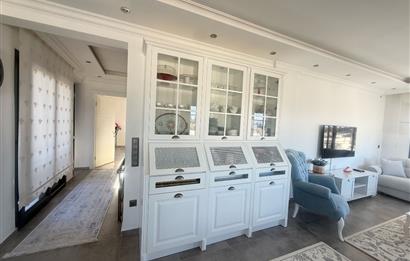 Gümüşlükte 5+1 250 m2 Eşyasız Kiralık Daire