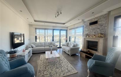 Gümüşlükte 5+1 250 m2 Eşyasız Kiralık Daire