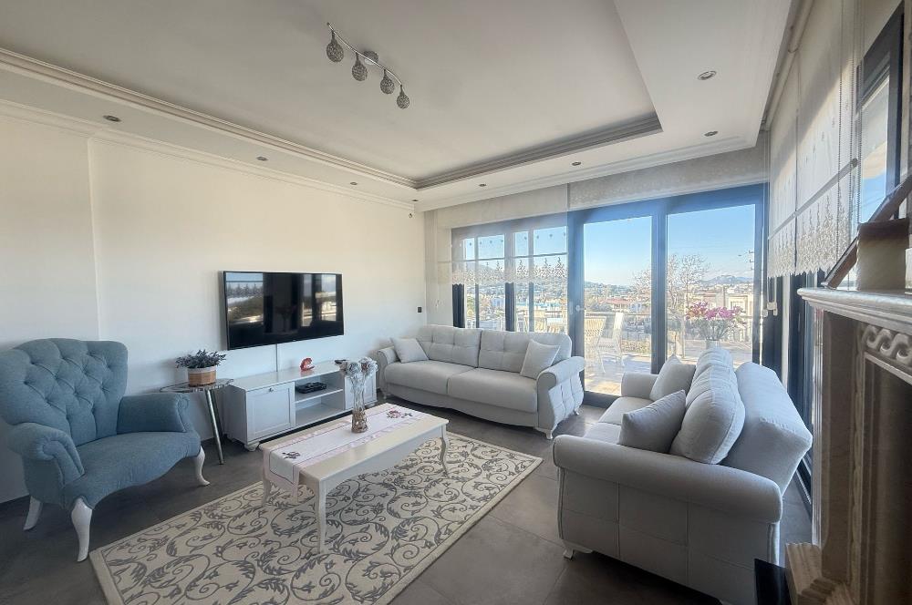 Gümüşlükte 5+1 250 m2 Eşyasız Kiralık Daire