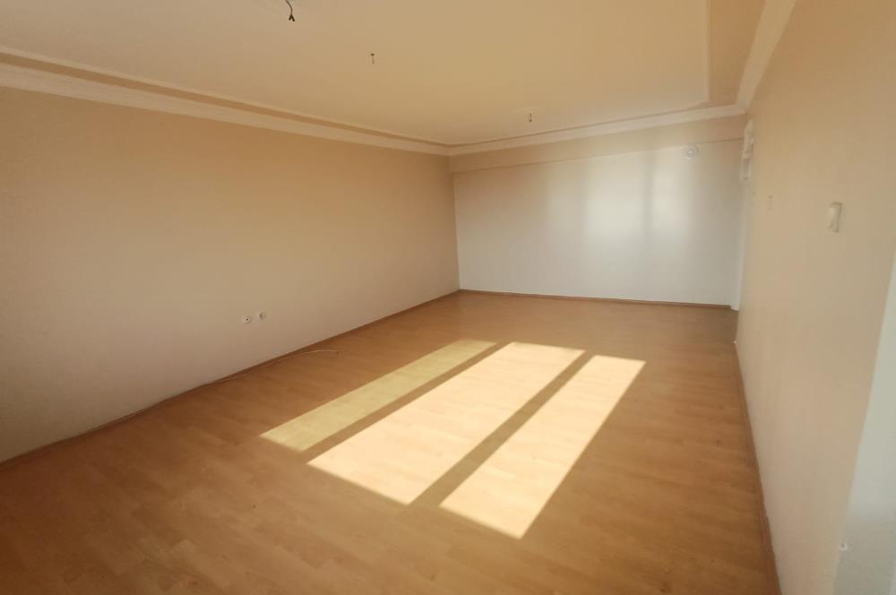 C21 Cius; Cumhuriyet'te Deniz Manzaralı Geniş 3+1 Satılık Fırsat