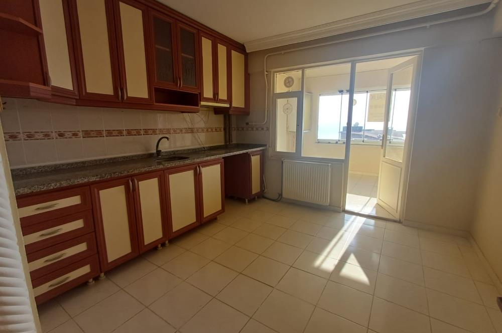 C21 Cius; Cumhuriyet'te Deniz Manzaralı Geniş 3+1 Satılık Fırsat