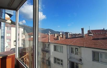 C21 Cius; Şehrin Merkezinde 2+1 Ara Kat Masrafsız Satılık