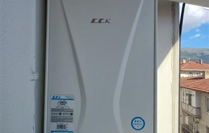 C21 Cius; Şehrin Merkezinde 2+1 Ara Kat Masrafsız Satılık