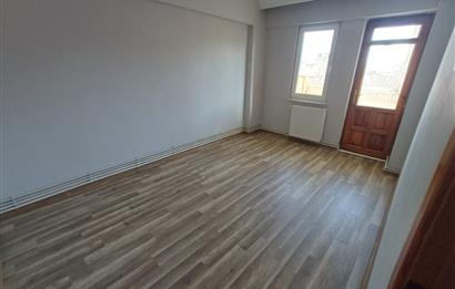 C21 Cius; Şehrin Merkezinde 2+1 Ara Kat Masrafsız Satılık