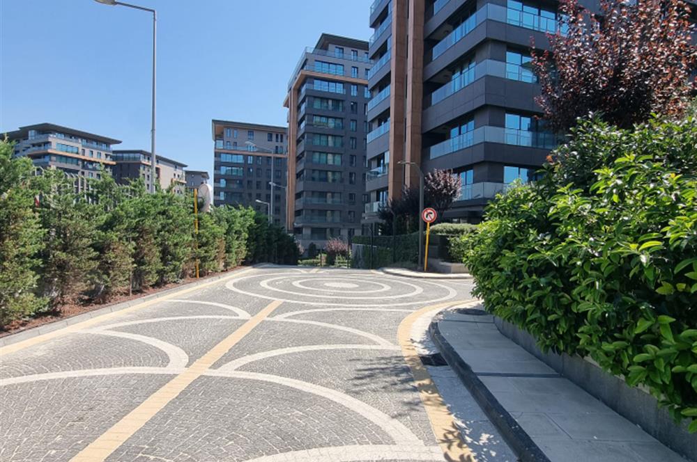 AVRUPA KONUTLARI ÇAMLIVADİ KİRALIK 4+1