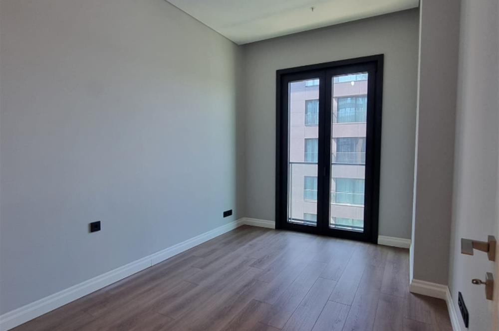 AVRUPA KONUTLARI ÇAMLIVADİ SATILIK 4+1 DAİRE