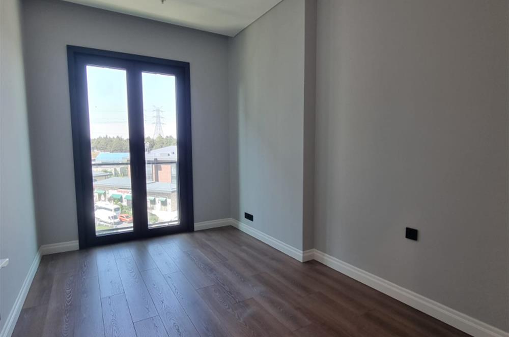 AVRUPA KONUTLARI ÇAMLIVADİ KİRALIK 4+1