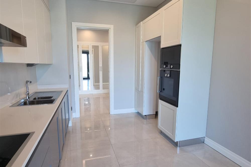 AVRUPA KONUTLARI ÇAMLIVADİ SATILIK 4+1 DAİRE