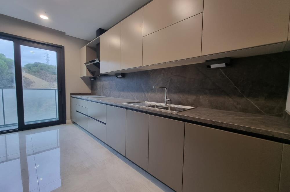 SAKLIVADİ 3+1 ORMAN CEPHE KİRALIK DAİRE VADİ İSTANBUL