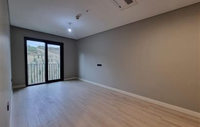 SAKLIVADİ 3+1 ORMAN CEPHE SATILIK DAİRE VADİ İSTANBUL