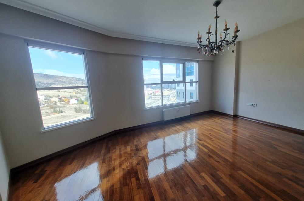 SUİT TOWER MERKEZİ SİSTEMLİ, GÜVENLİKLİ 1+1 OFİS/KONUT