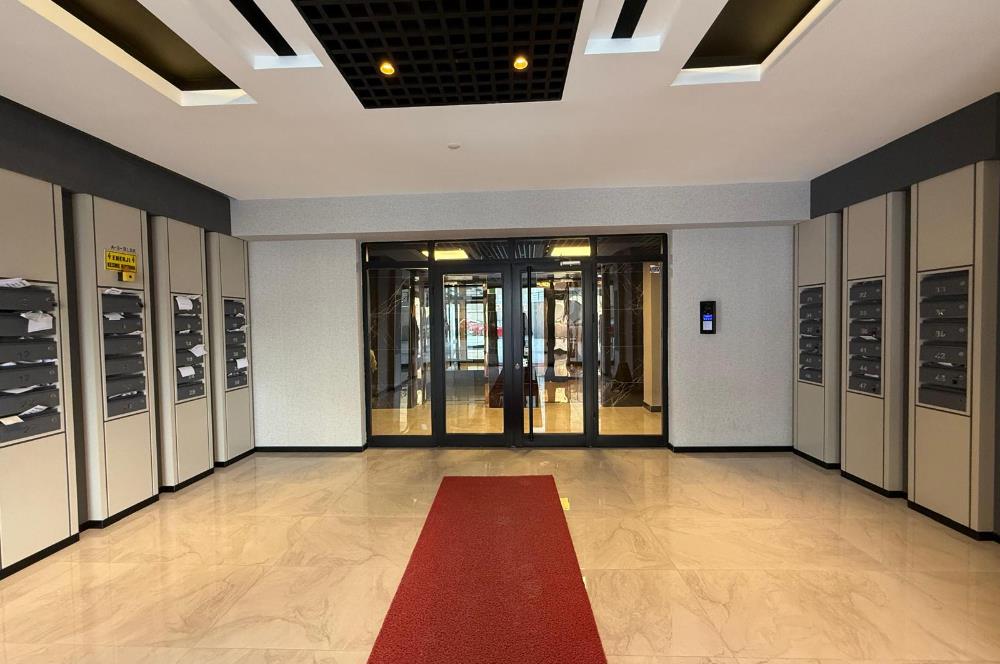 YENİ BATI LAVİVA ZİRVE HARİKA MANZARALI KULLANIŞLI 2,5+1