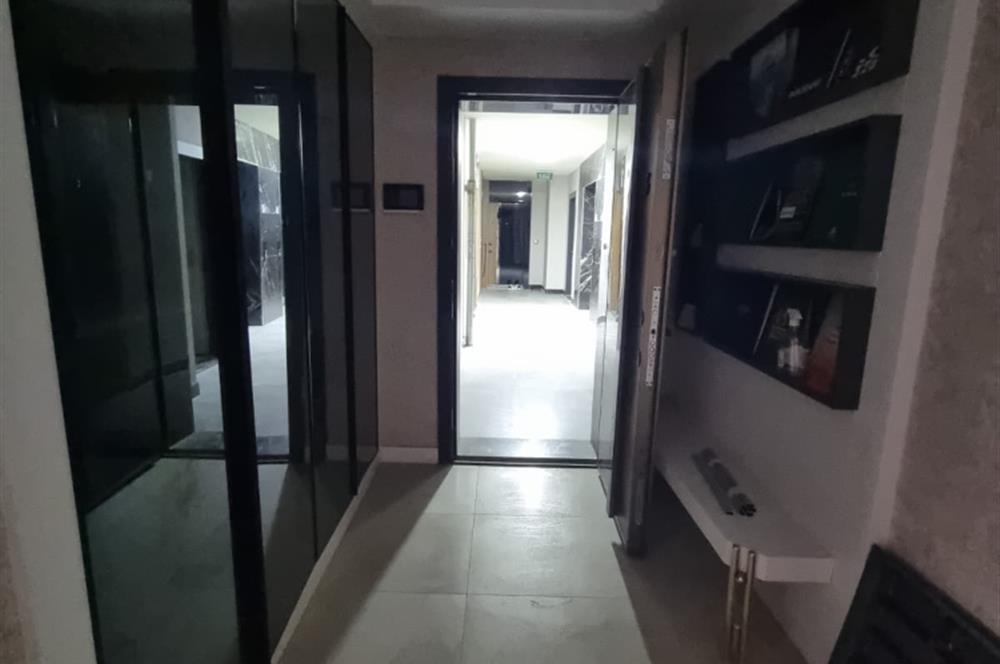 YENİ BATI LAVİVA ZİRVE SATILIK LÜX DAİRE 3+1