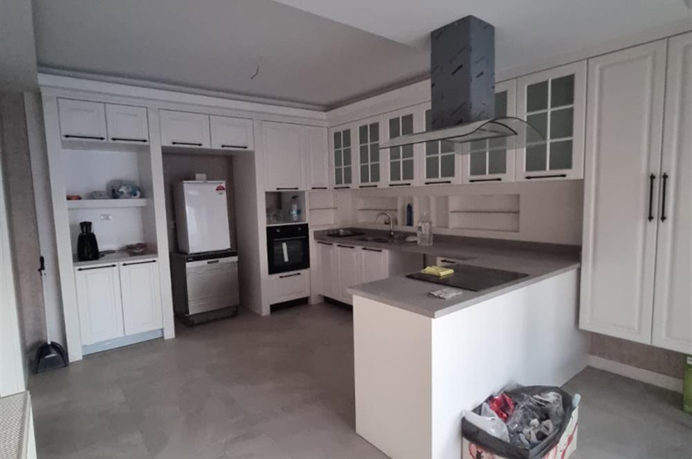 YENİ BATI LAVİVA ZİRVE SATILIK LÜX DAİRE 3+1
