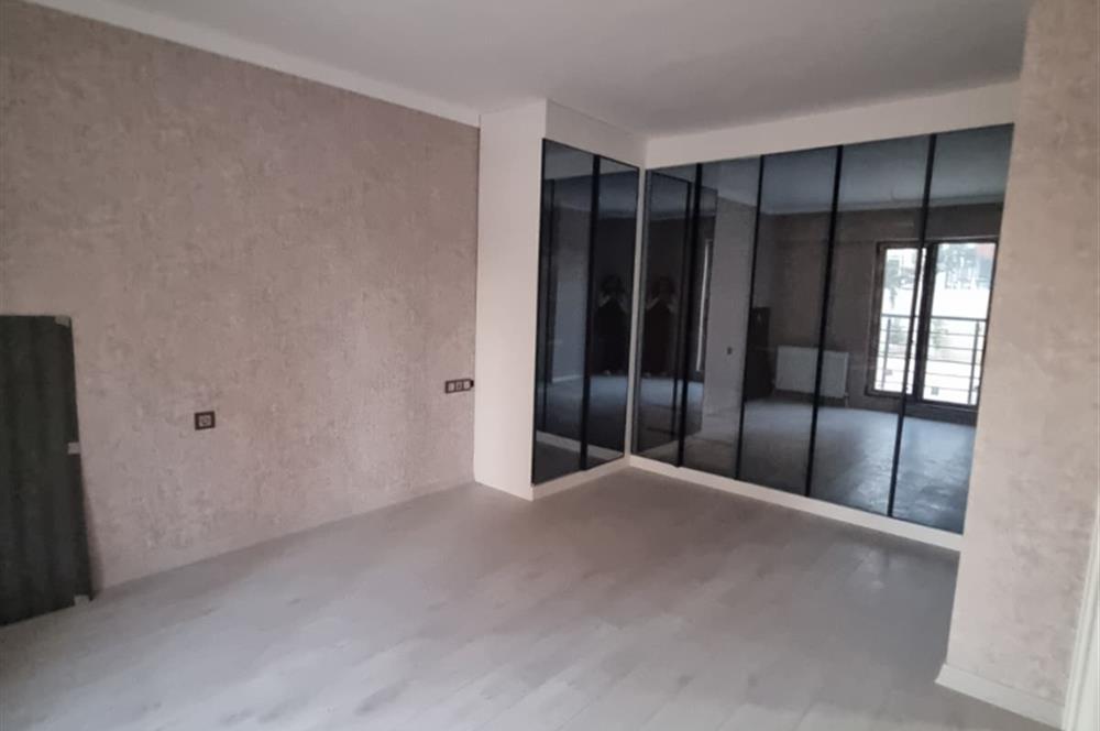 YENİ BATI LAVİVA ZİRVE SATILIK LÜX DAİRE 3+1