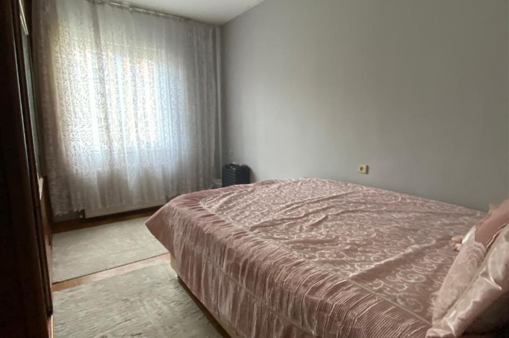 Pendik Kavakpınar'da Satılık 3+1 Ara Kat Daire!