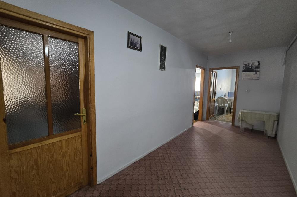 Fesleğen Mahallesi Emek Caddesi Üzerinde 190,00 m² 4+1 Daire...