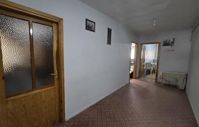 Fesleğen Mahallesi Emek Caddesi Üzerinde 190,00 m² 4+1 Daire...