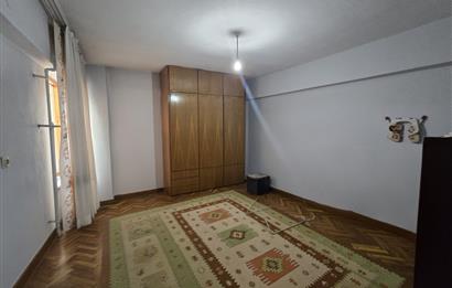 Fesleğen Mahallesi Emek Caddesi Üzerinde 190,00 m² 4+1 Daire...